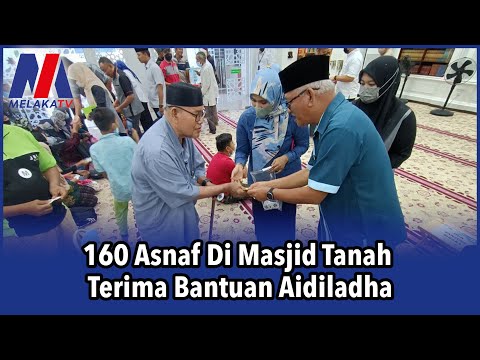 160 Asnaf Di Masjid Tanah Terima Bantuan Aidiladha