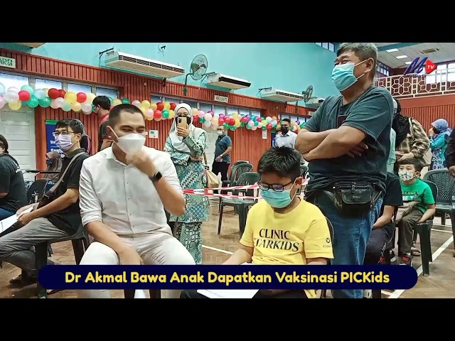 Dr. Akmal Bawa Anak Dapatkan Vaksinasi PICKids