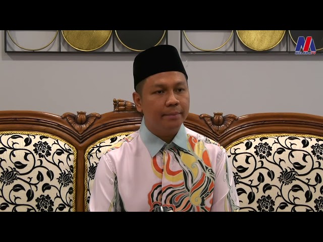 Tun Mohd Ali Rasmikan Program Kepimpinan Anak Muda Melaka
