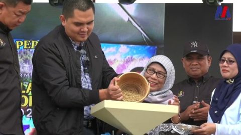 Melaka Peruntuk Rm50,000 ‘belanja’ Durian Percuma