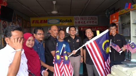 84,000 Jalur Gemilang Diagih Ke Japerun Seluruh Melaka