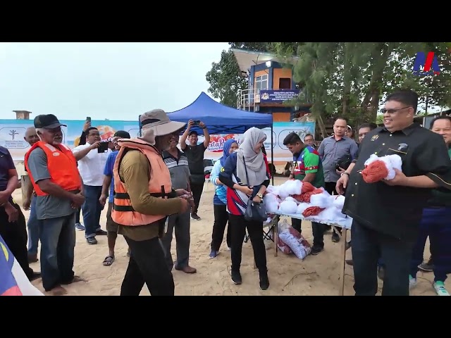 Pesta Pantai Tanjung Bidara Jadi Acara Tahunan