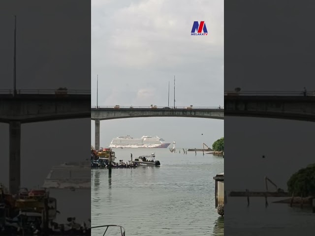 Pelayaran Sulung Genting Dream Cruise Ke Melaka Membawa 3,881 Penumpang. Selamat Datang Ke Melaka!