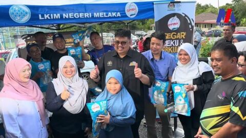 Km Santuni Pengunjung Karnival Pertanian Masjid Tanah